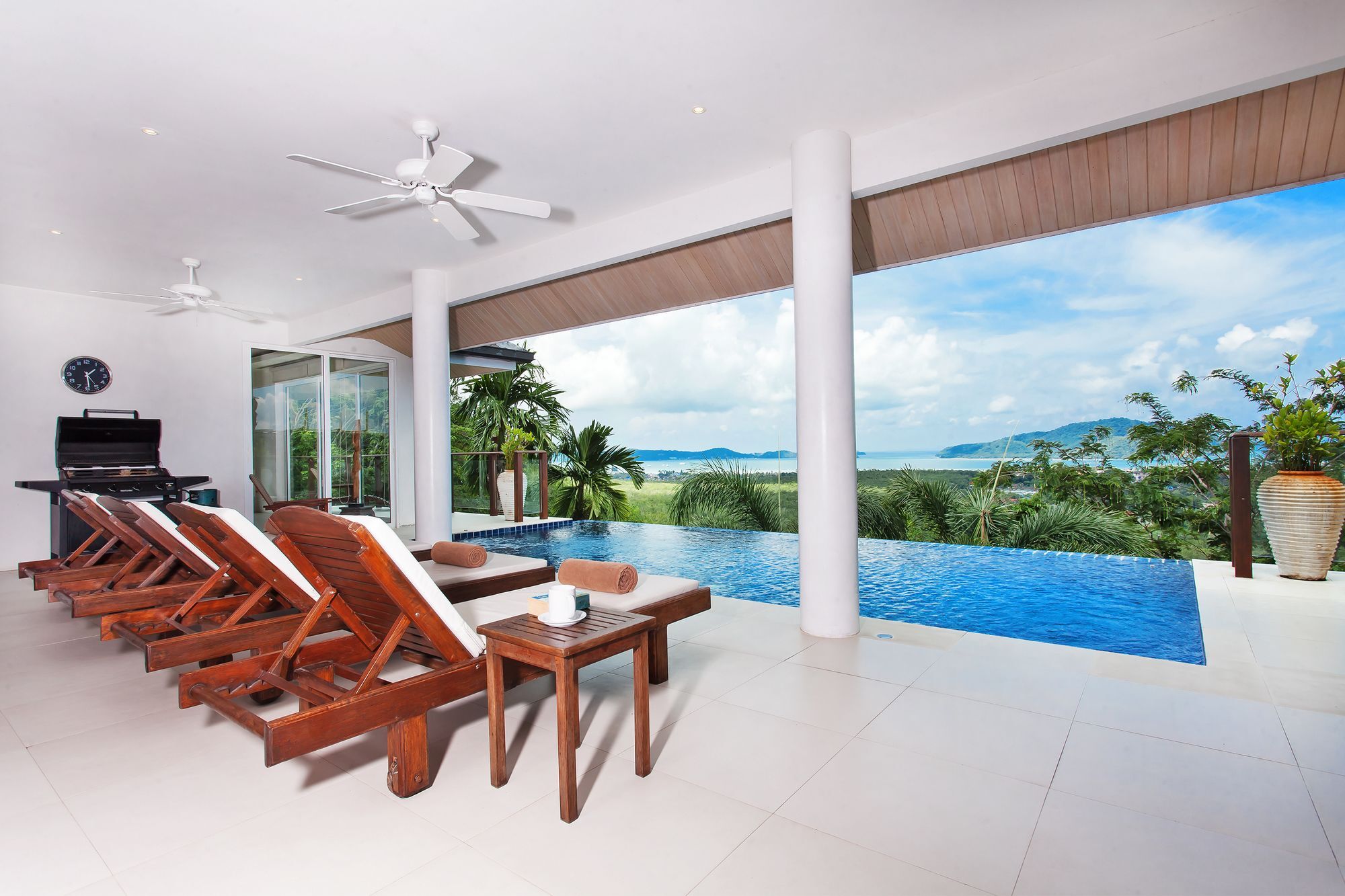 Villa Alangkarn Andaman 5 Bed Infinity Pool With Incredible View Nai Harn Dış mekan fotoğraf